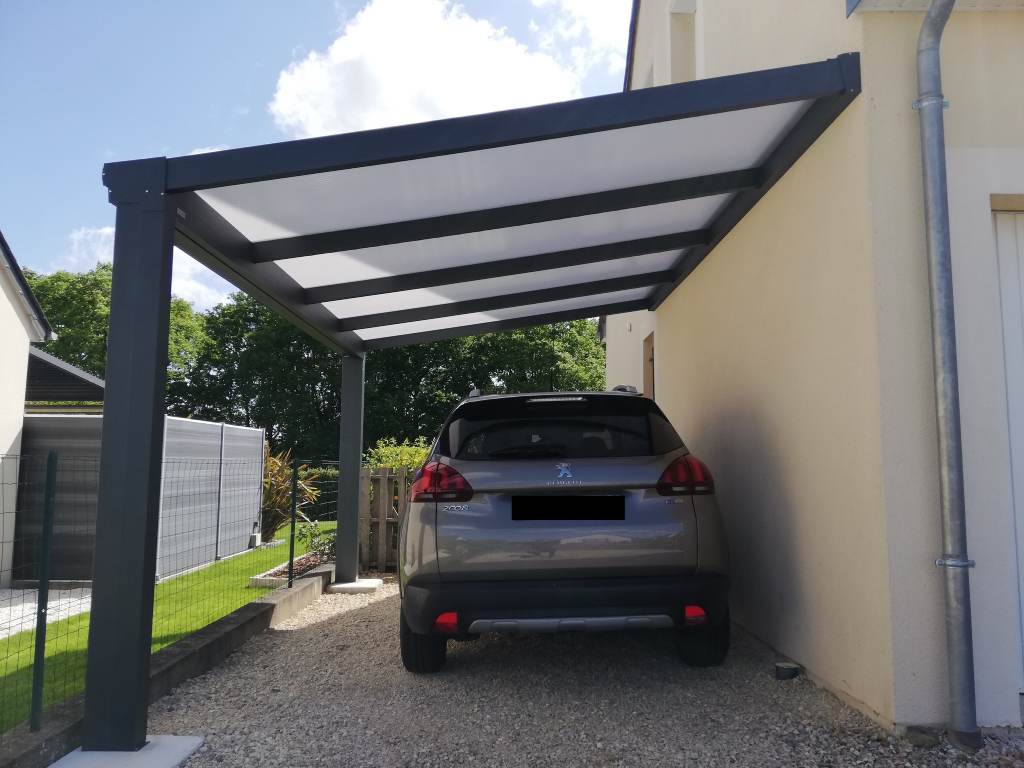 KOMILFO - Verrier Stores -> Installation d'un carport